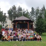 Şcoala de vară „Joc şi creaţie”, ediţia a VIII-a, în Parohia „Sf. Trei Ierarhi” Bacău Şcoala de vară „Joc şi creaţie”, ediţia a VIII-a, în Parohia „Sf. Trei Ierarhi” Bacău